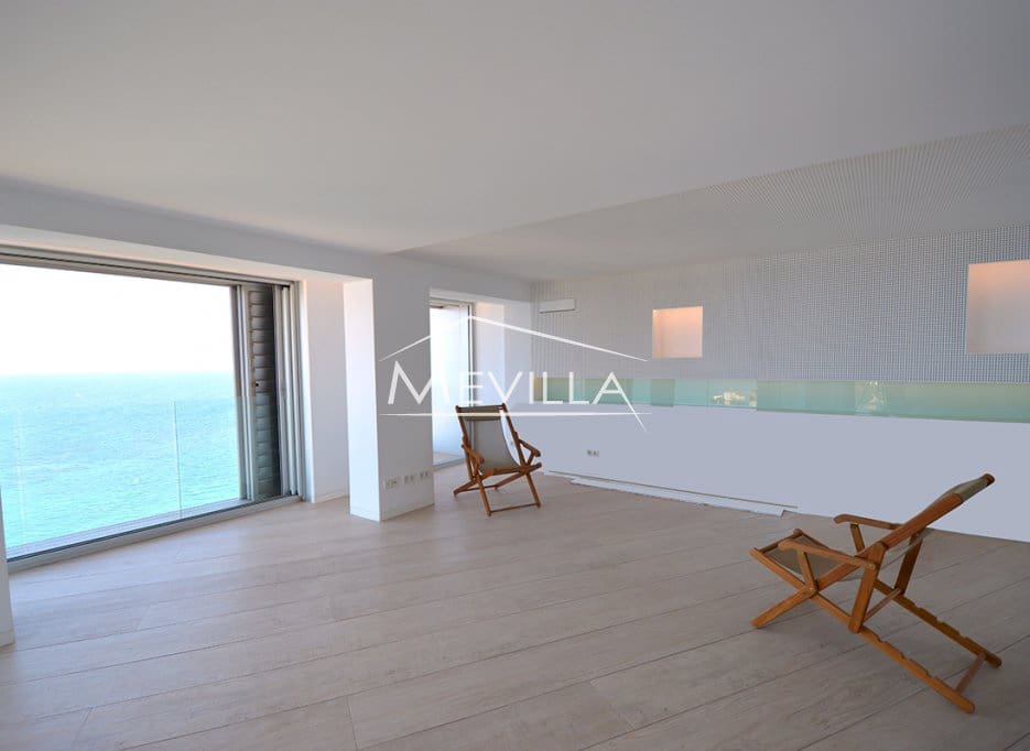 3 bedroom Beach Apartment for sale in Campoamor with garage - € 700,000 (Ref: 7713967)