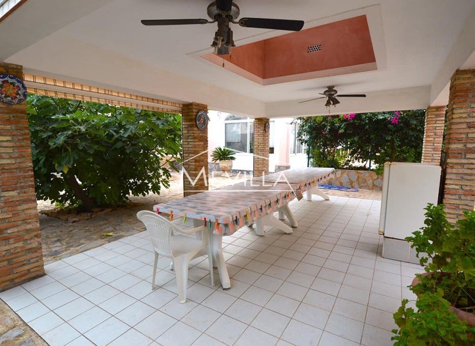 5 soverom Villa til salgs i Cabo Roig med svømmebasseng garasje - € 820 000 (Ref: 7856517)