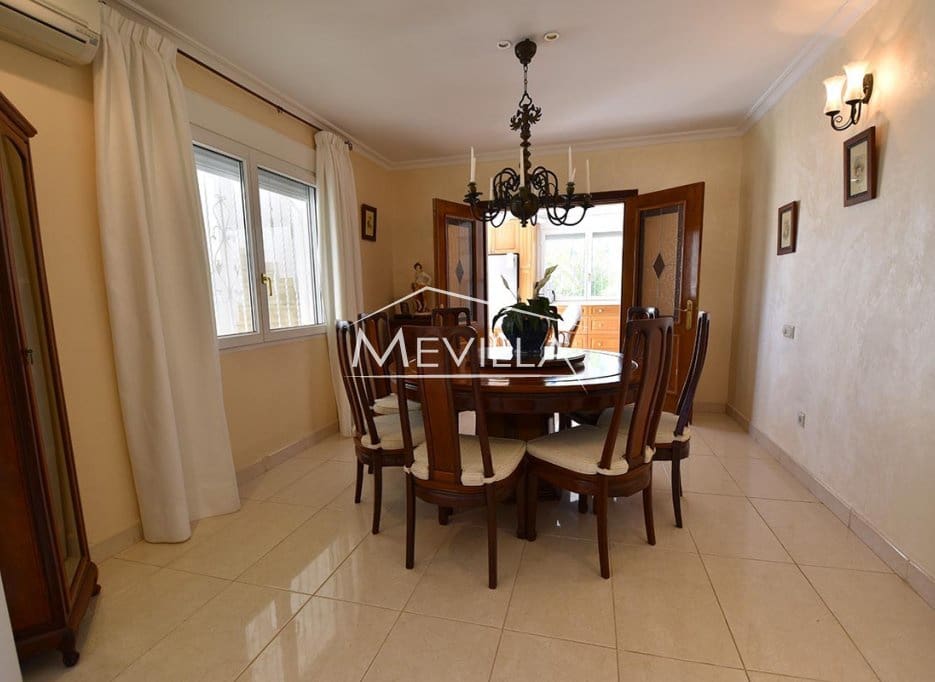 5 chambre Villa/Maison à vendre à Campoamor avec piscine garage - 885 000 € (Ref: 8302055)