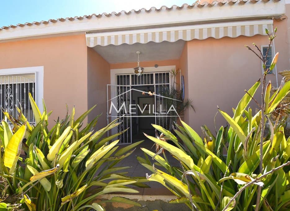 5 chambre Villa/Maison à vendre à Campoamor avec piscine garage - 885 000 € (Ref: 8302055)