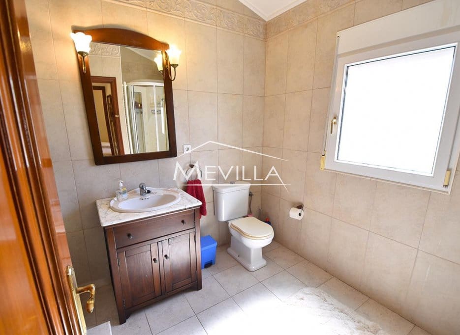 5 chambre Villa/Maison à vendre à Campoamor avec piscine garage - 885 000 € (Ref: 8302055)