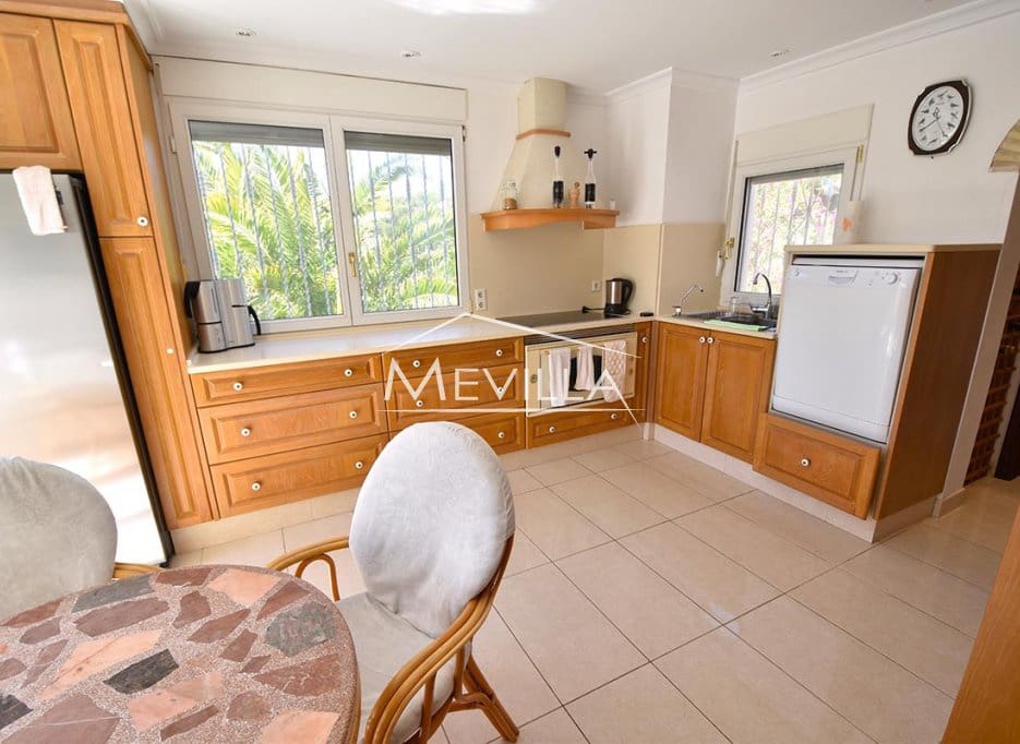 5 chambre Villa/Maison à vendre à Campoamor avec piscine garage - 885 000 € (Ref: 8302055)