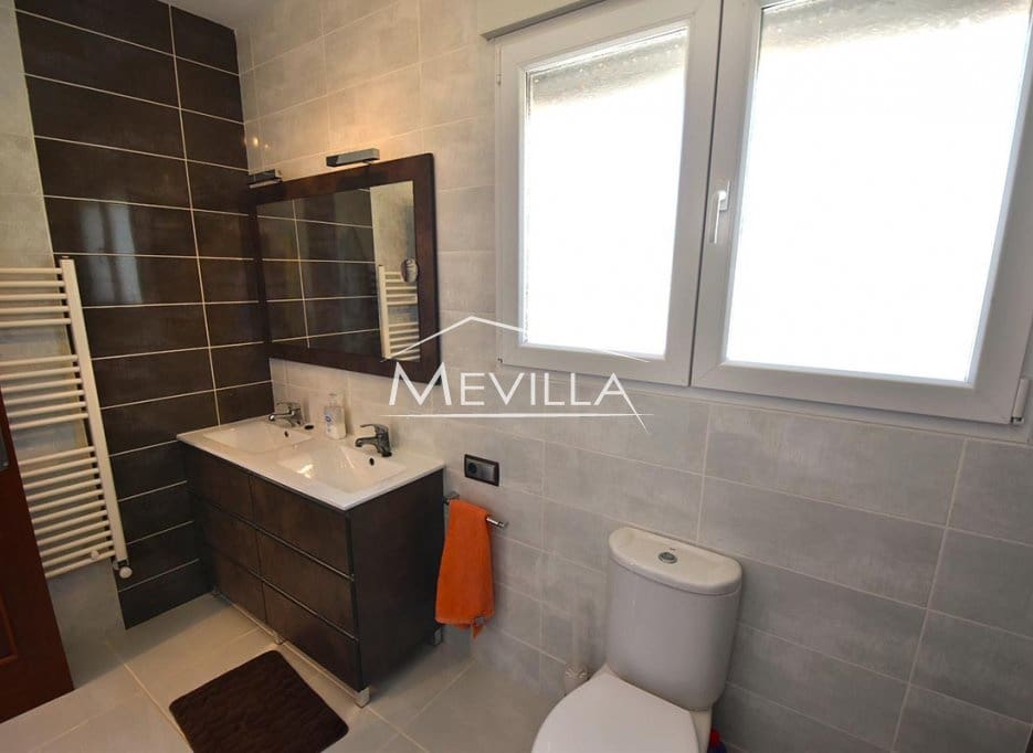 5 chambre Villa/Maison à vendre à Campoamor avec piscine garage - 885 000 € (Ref: 8302055)