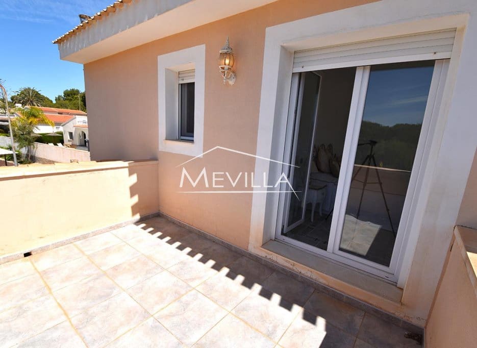 5 chambre Villa/Maison à vendre à Campoamor avec piscine garage - 885 000 € (Ref: 8302055)