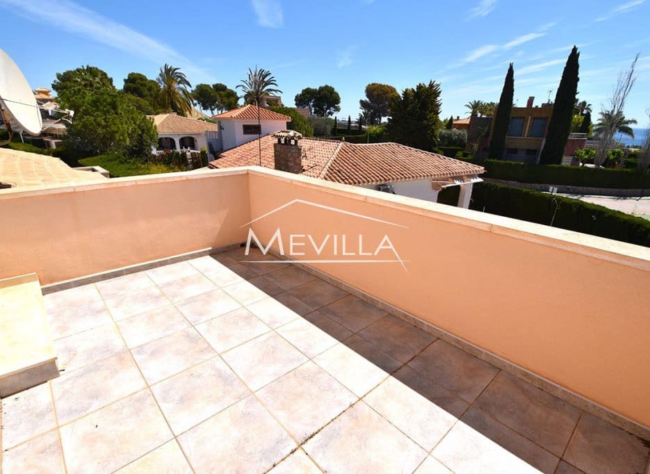 5 chambre Villa/Maison à vendre à Campoamor avec piscine garage - 885 000 € (Ref: 8302055)