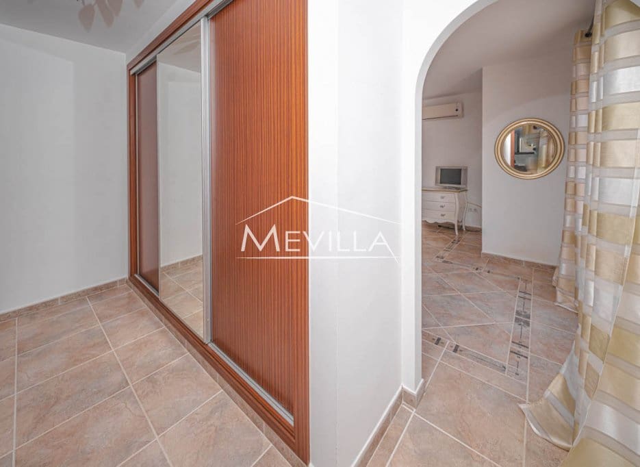 Chalet de 5 habitaciones en Campoamor en venta con piscina garaje - 885.000 € (Ref: 8302055)