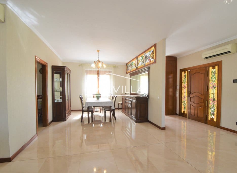 5 bedroom Villa for sale in Ciudad Quesada with pool garage - € 630,000 (Ref: 8444357)