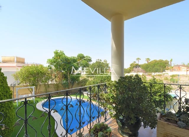 5 slaapkamer Villa te koop in Ciudad Quesada, Rojales met zwembad garage - € 630.000 (Ref: 8444357)