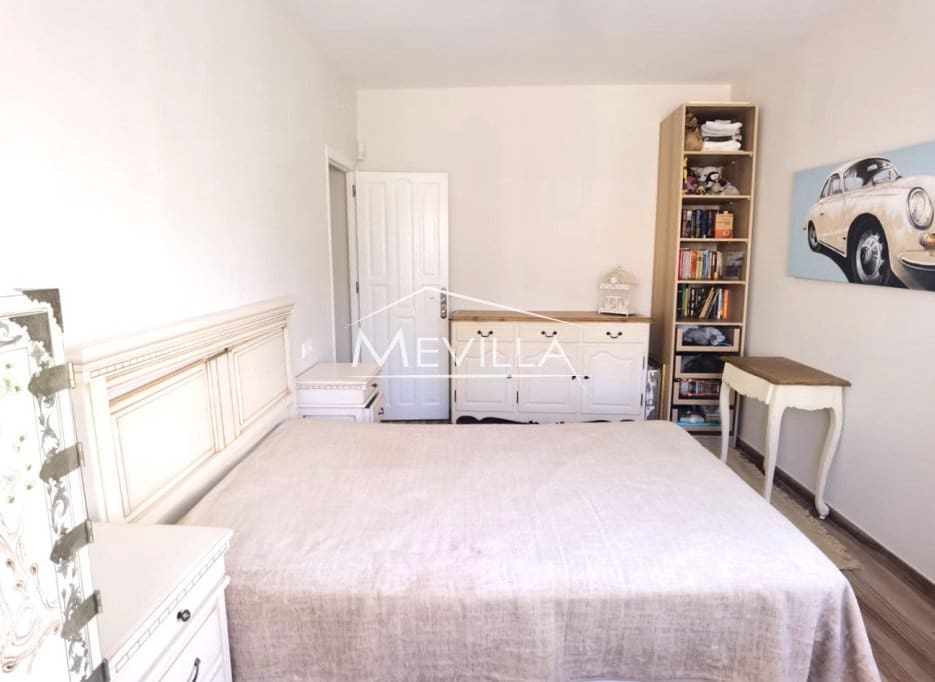 Chalet de 4 habitaciones en Campoamor en venta con piscina garaje - 990.000 € (Ref: 8740760)