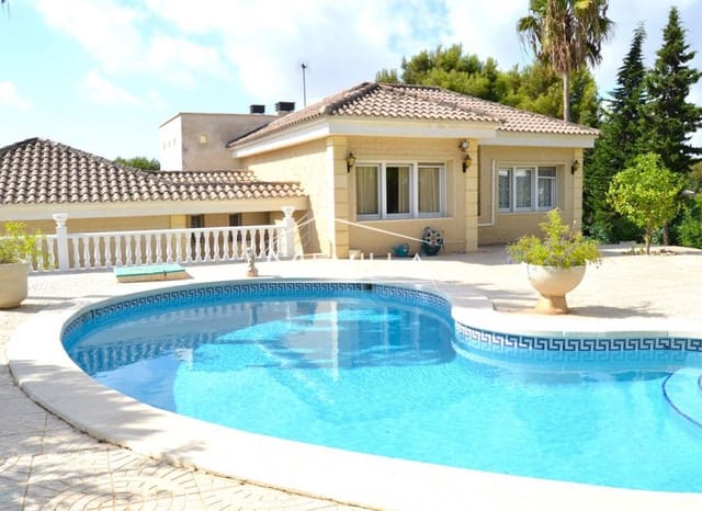 4 slaapkamer Villa te koop in Campoamor, Orihuela met zwembad garage - € 990.000 (Ref: 8740760)