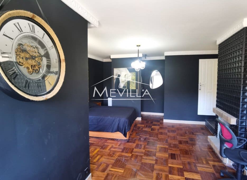 Chalet de 4 habitaciones en Campoamor en venta con piscina garaje - 990.000 € (Ref: 8740760)