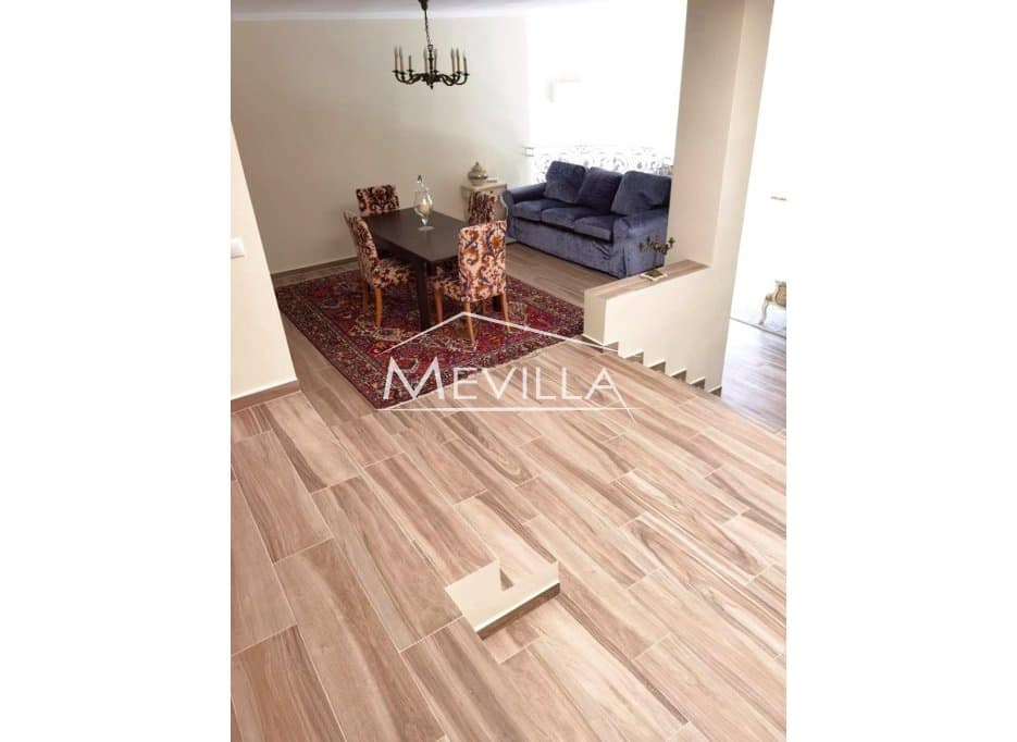 Chalet de 4 habitaciones en Campoamor en venta con piscina garaje - 990.000 € (Ref: 8740760)