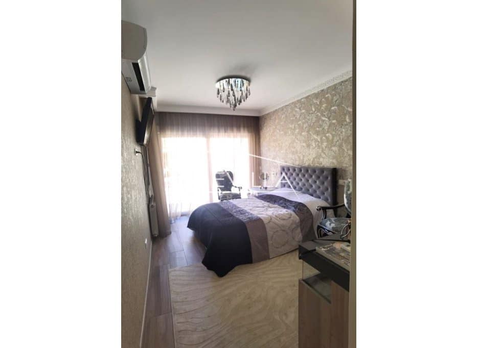 Chalet de 4 habitaciones en Campoamor en venta con piscina garaje - 990.000 € (Ref: 8740760)