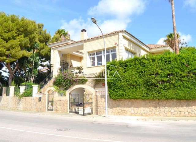 4 slaapkamer Villa te koop in Campoamor, Orihuela met zwembad garage - € 990.000 (Ref: 8740760)