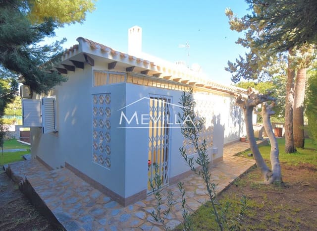 3 Zimmer Villa zu verkaufen in Cabo Roig, Orihuela mit Pool Garage - 750.000 € (Ref: 8785735)
