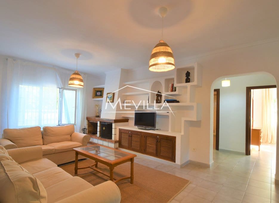 3 sypialnia Willa na sprzedaż w Cabo Roig z basenem garażem - 750 000 € (Ref: 8785735)