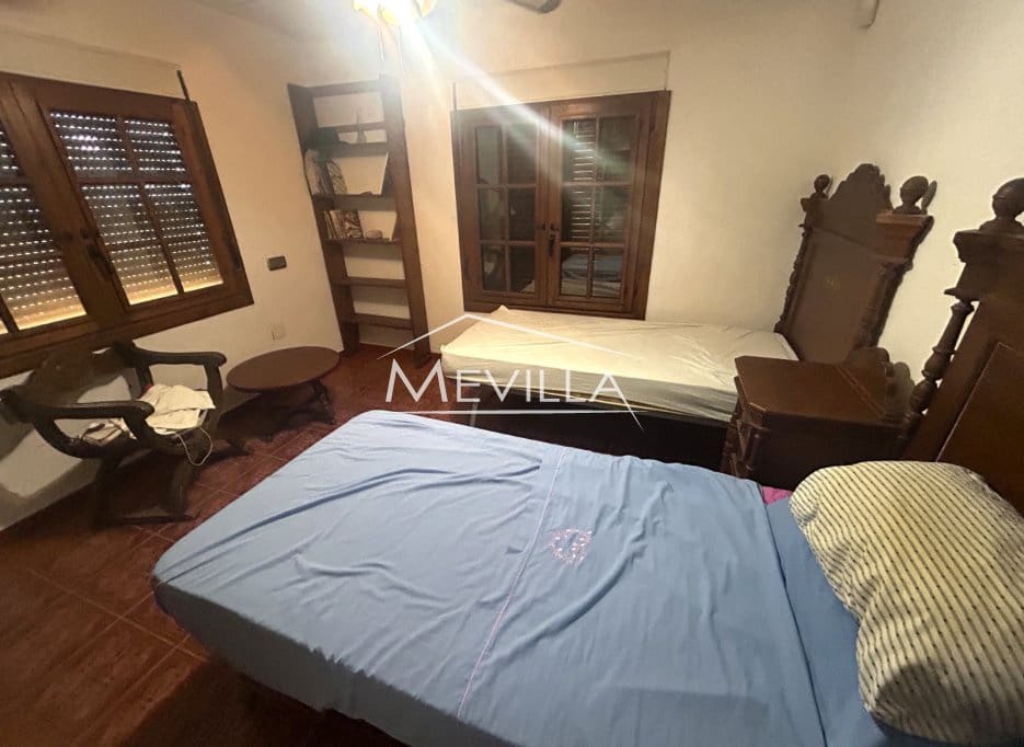 12 slaapkamer Villa te koop in Cabo Roig met zwembad garage - € 1.500.000 (Ref: 8787293)