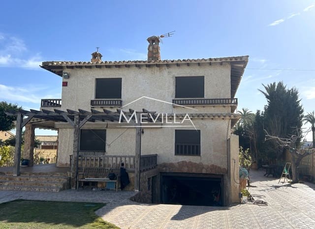 12 camera da letto Villa in vendita in Cabo Roig, Orihuela con piscina garage - 1.500.000 € (Rif: 8787293)