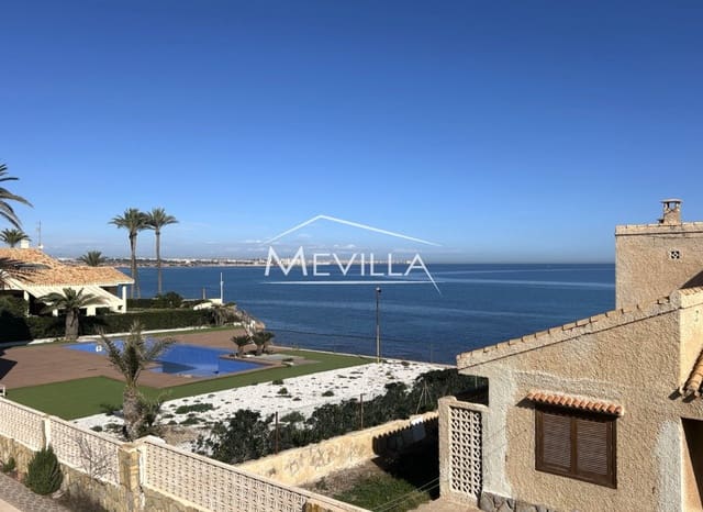 12 Zimmer Villa zu verkaufen in Cabo Roig, Orihuela mit Pool Garage - 1.500.000 € (Ref: 8787293)