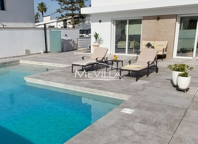 3 chambre Villa/Maison à vendre à Campoamor, Orihuela avec piscine garage - 1 495 000 € (Ref: 8835921)