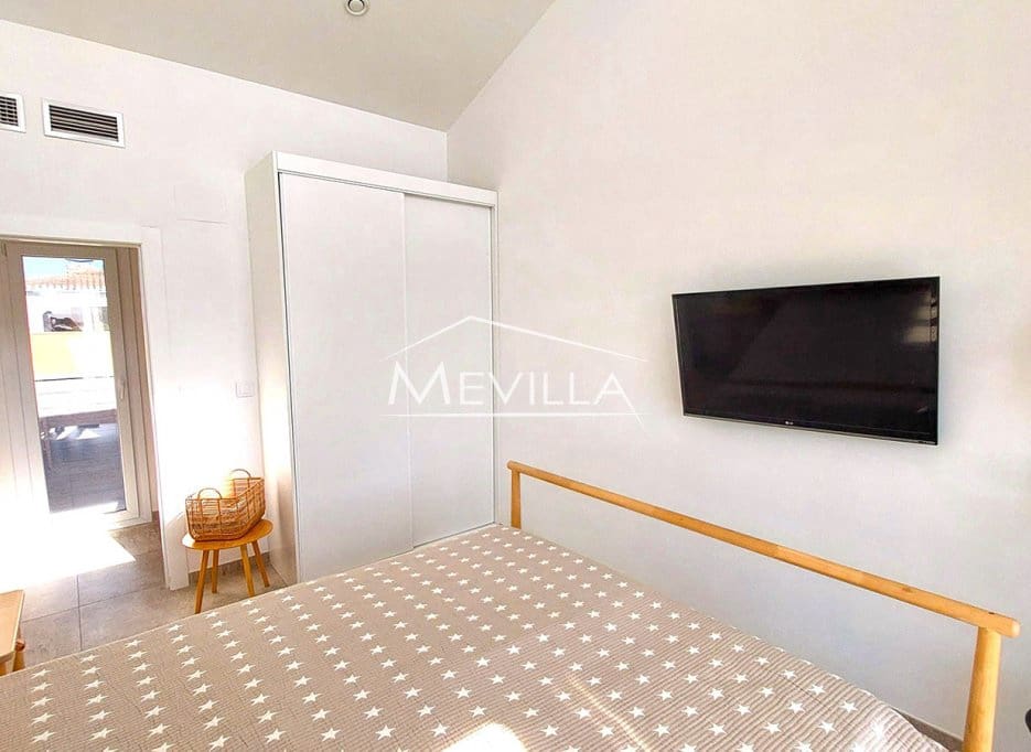 3 bedroom Villa for sale in Campoamor with pool garage - € 1,495,000 (Ref: 8835921)