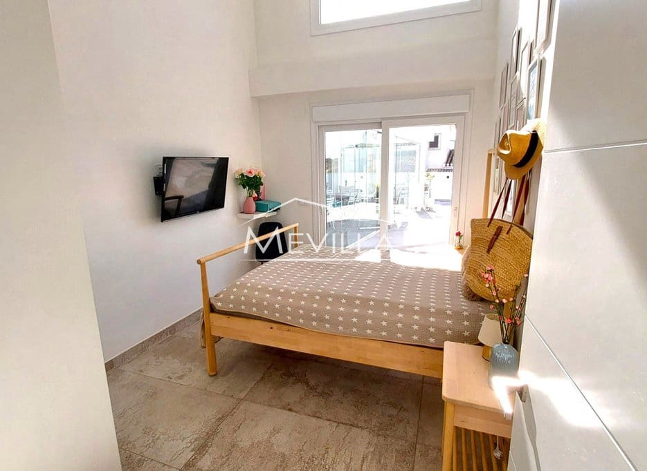 3 bedroom Villa for sale in Campoamor with pool garage - € 1,495,000 (Ref: 8835921)