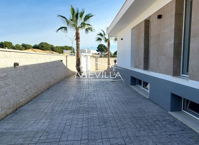 3 chambre Villa/Maison à vendre à Campoamor, Orihuela avec piscine garage - 1 495 000 € (Ref: 8835921)