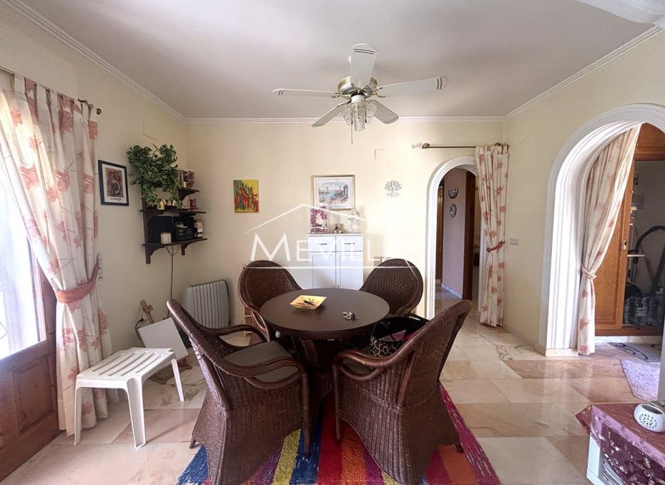 3 bedroom Villa for sale in Calpe / Calp with pool garage - € 499,000 (Ref: 8924545)