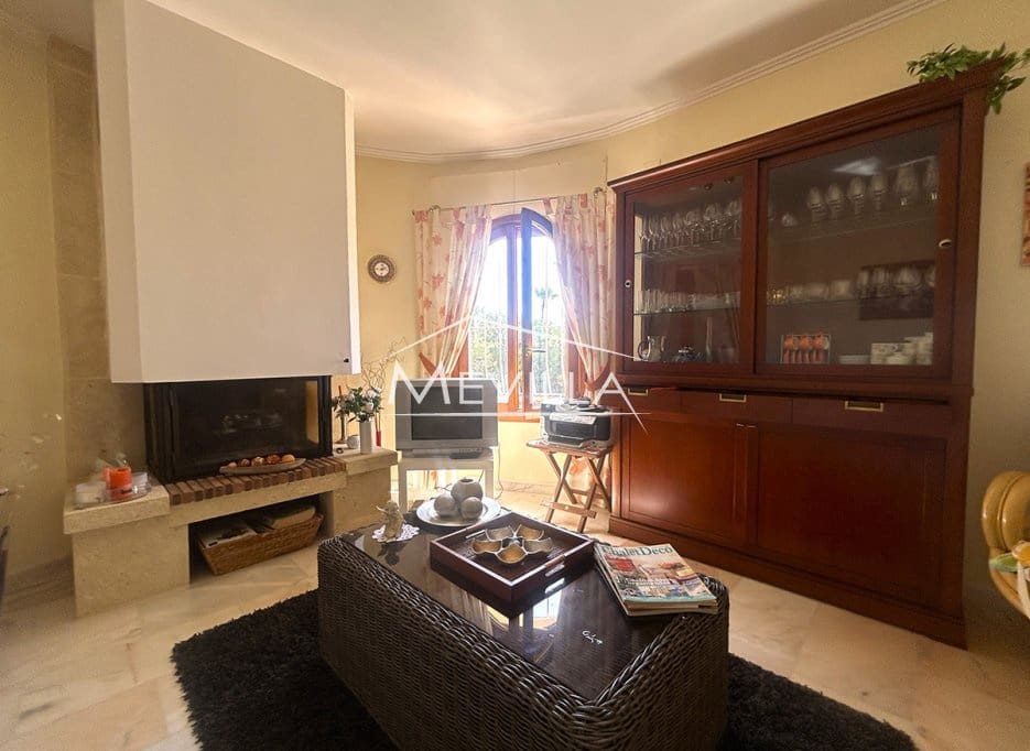 3 bedroom Villa for sale in Calpe / Calp with pool garage - € 499,000 (Ref: 8924545)