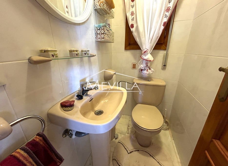 3 bedroom Villa for sale in Calpe / Calp with pool garage - € 499,000 (Ref: 8924545)