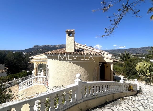 3 chambre Villa/Maison à vendre à Calpe / Calp avec piscine garage - 470 000 € (Ref: 8924545)