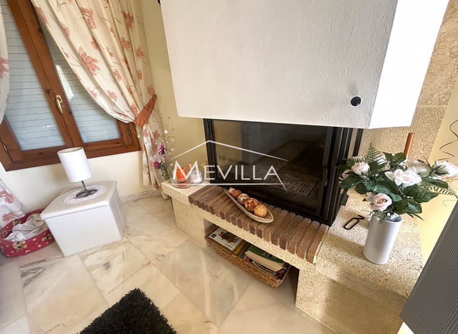 3 bedroom Villa for sale in Calpe / Calp with pool garage - € 499,000 (Ref: 8924545)