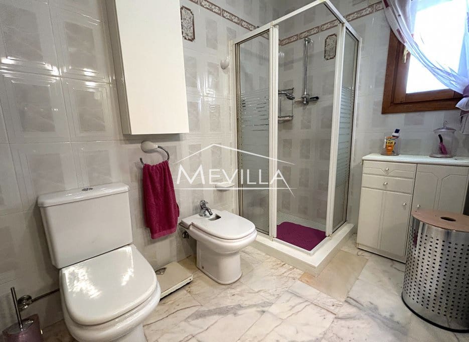 3 bedroom Villa for sale in Calpe / Calp with pool garage - € 499,000 (Ref: 8924545)