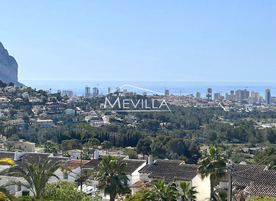 3 bedroom Villa for sale in Calpe / Calp with pool garage - € 499,000 (Ref: 8924545)