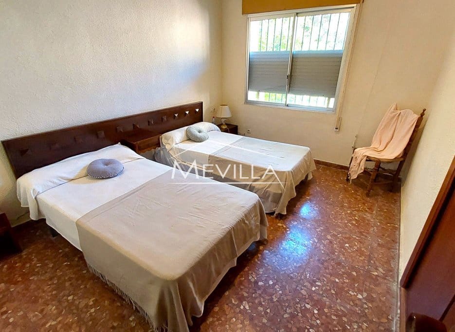 5 chambre Villa/Maison à vendre à Campoamor avec garage - 950 000 € (Ref: 8947705)