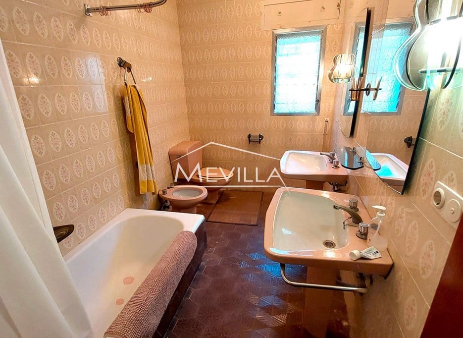 5 chambre Villa/Maison à vendre à Campoamor avec garage - 950 000 € (Ref: 8947705)