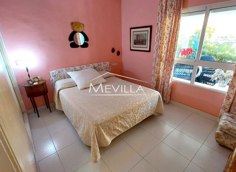 6 bedroom Villa for sale in Campoamor with pool garage - € 725,000 (Ref: 8956080)