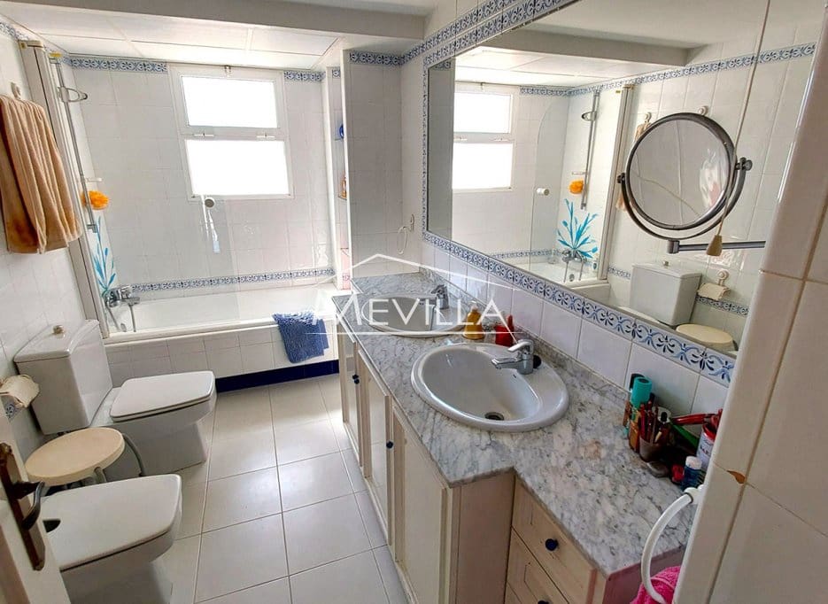 6 bedroom Villa for sale in Campoamor with pool garage - € 725,000 (Ref: 8956080)