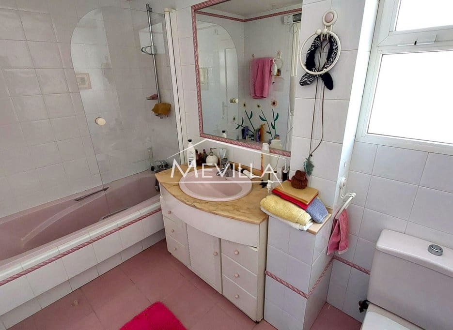 6 bedroom Villa for sale in Campoamor with pool garage - € 725,000 (Ref: 8956080)