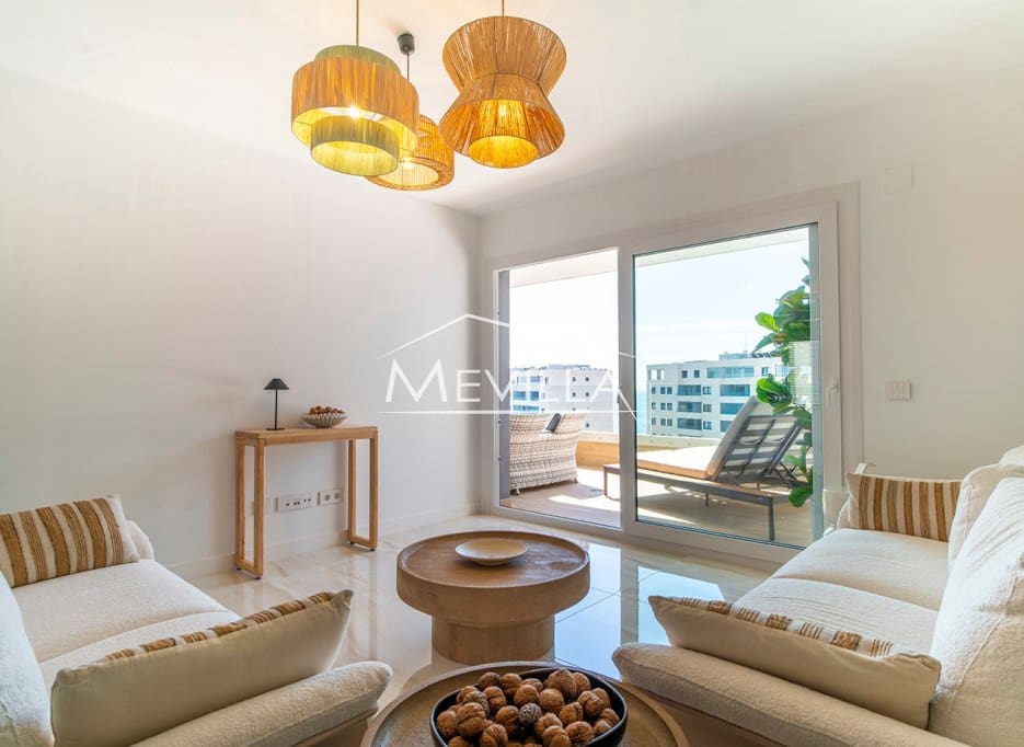 3 slaapkamer Appartement te koop in Orihuela Costa met zwembad garage - € 610.000 (Ref: 8967460)