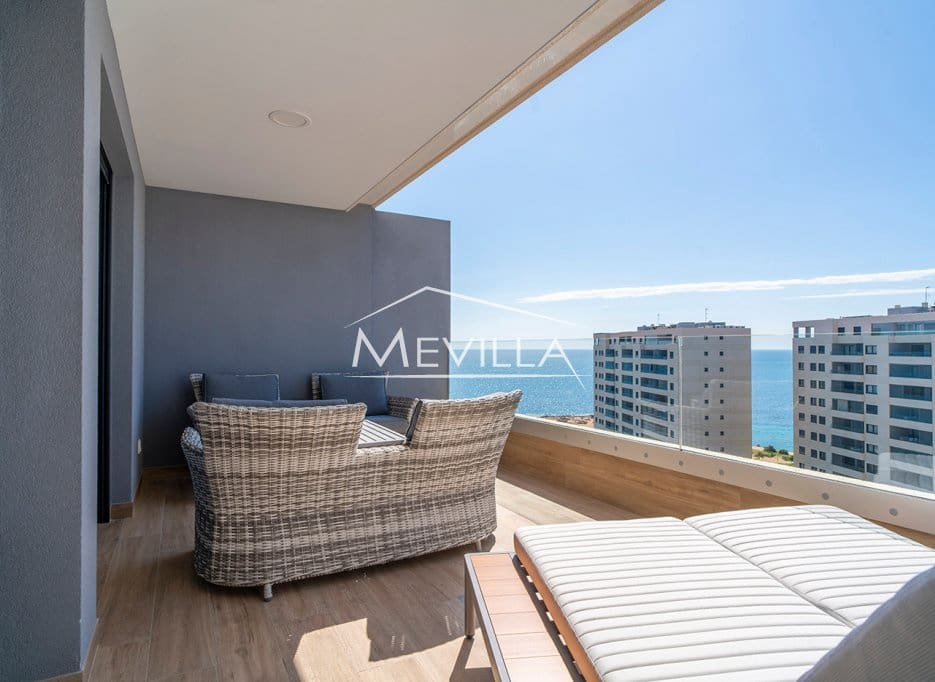 3 slaapkamer Appartement te koop in Orihuela Costa met zwembad garage - € 610.000 (Ref: 8967460)