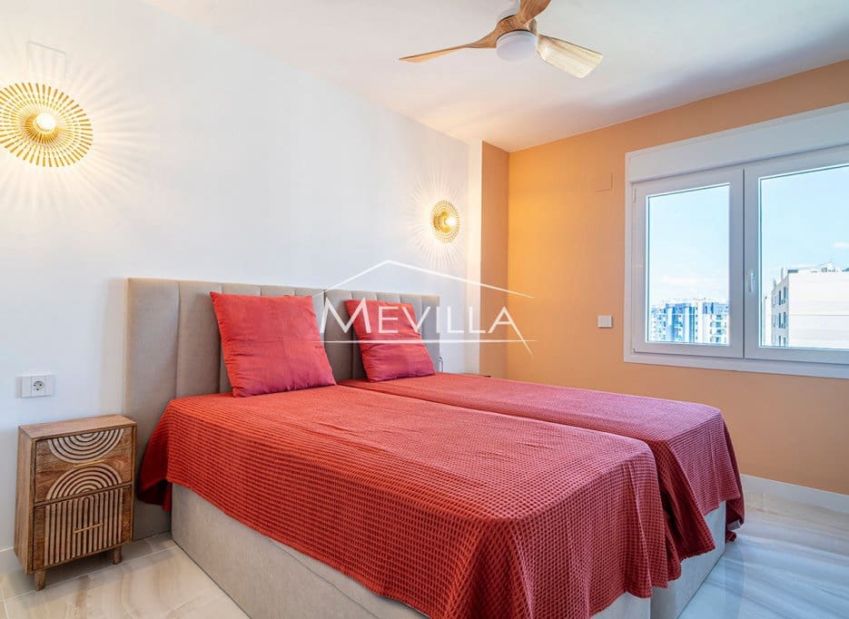 3 slaapkamer Appartement te koop in Orihuela Costa met zwembad garage - € 610.000 (Ref: 8967460)