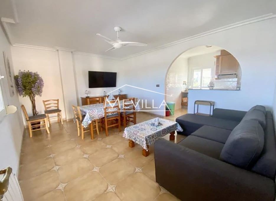 6 Zimmer Villa zu verkaufen in La Zenia mit Pool Garage - 1.600.000 € (Ref: 8998290)