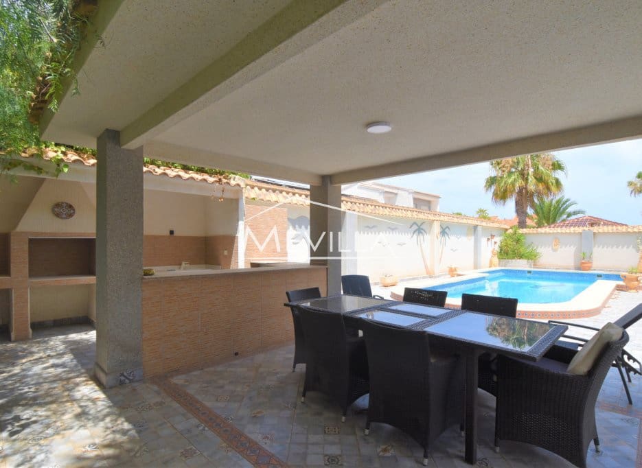 5 sypialnia Willa na sprzedaż w La Zenia z basenem garażem - 1 050 000 € (Ref: 9077404)