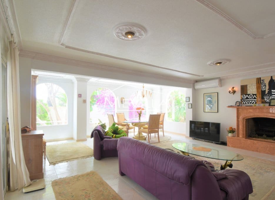 5 sypialnia Willa na sprzedaż w La Zenia z basenem garażem - 1 050 000 € (Ref: 9077404)