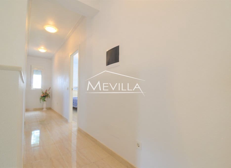 5 sypialnia Willa na sprzedaż w La Zenia z basenem garażem - 1 050 000 € (Ref: 9077404)