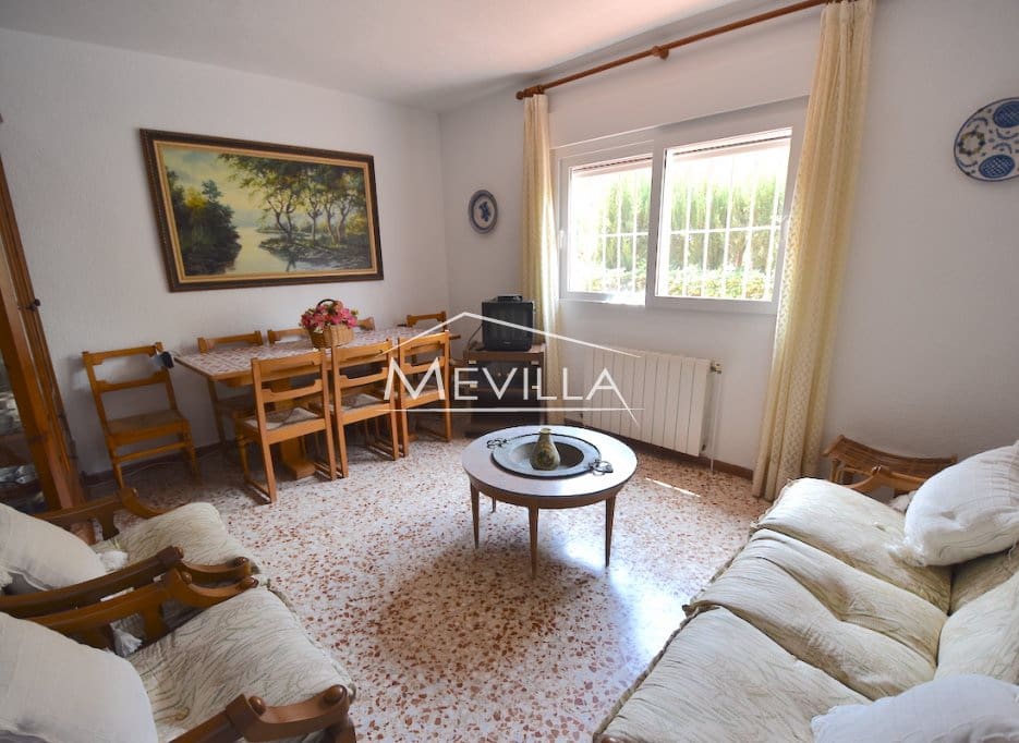 Chalet de 5 habitaciones en Torrevieja en venta con garaje - 1.050.000 € (Ref: 9077406)