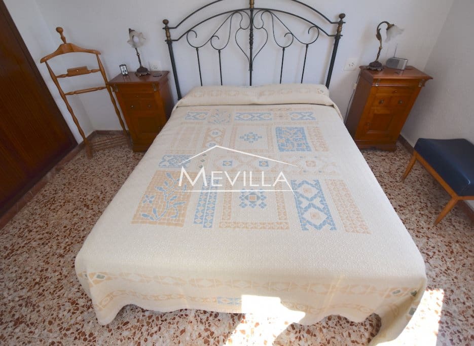 Chalet de 5 habitaciones en Torrevieja en venta con garaje - 1.050.000 € (Ref: 9077406)