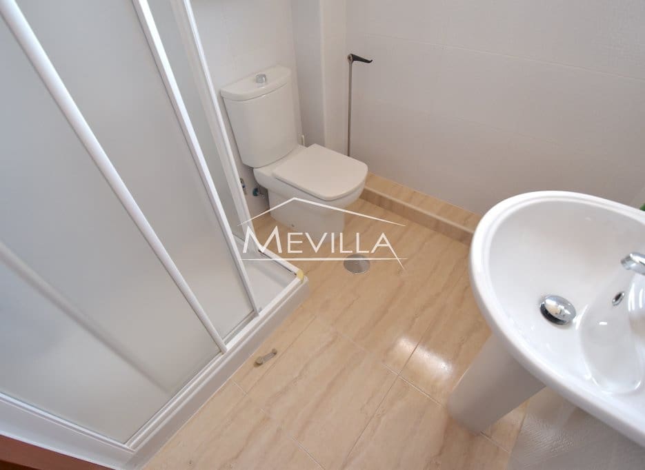 Chalet de 5 habitaciones en Torrevieja en venta con garaje - 1.050.000 € (Ref: 9077406)