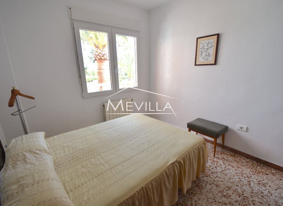 Chalet de 5 habitaciones en Torrevieja en venta con garaje - 1.050.000 € (Ref: 9077406)